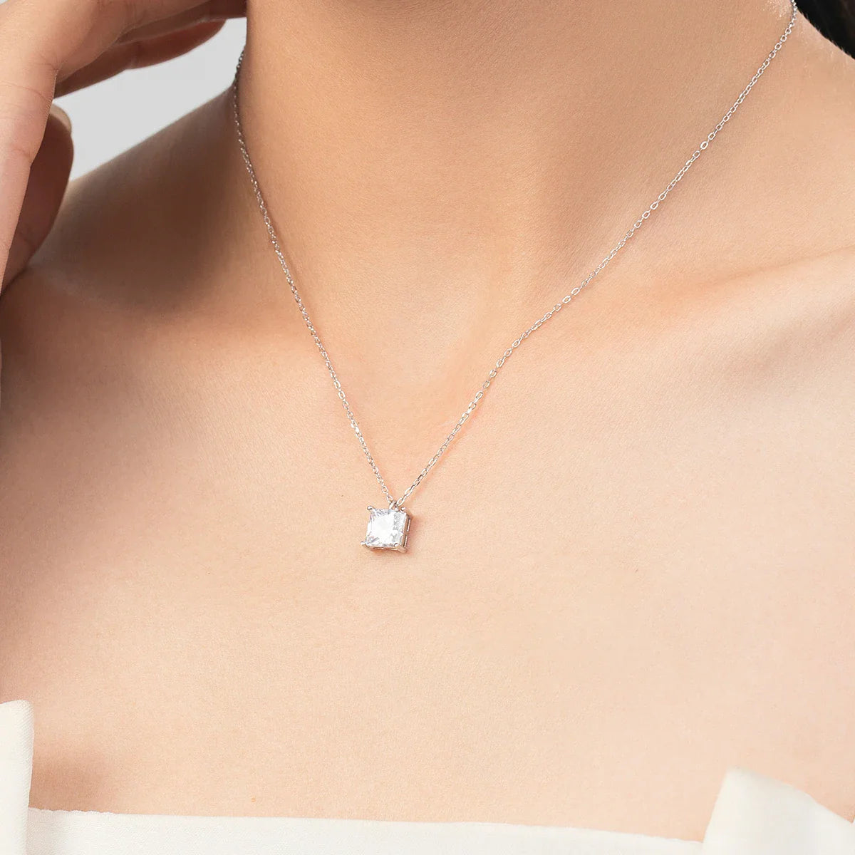 925 Sterling Silver Square Sparkling AAAAA CZ Pendant Necklace Platinum Plated Neck Chain for Wowen Weddng Fine Jewelry