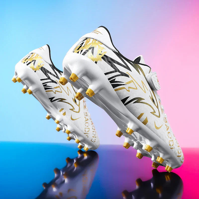 New Men Kids Football Boots Ultralight Professional Boys Match Grass Soccer Shoes Cleats Non-Slip Training Shoes Drop Shipping