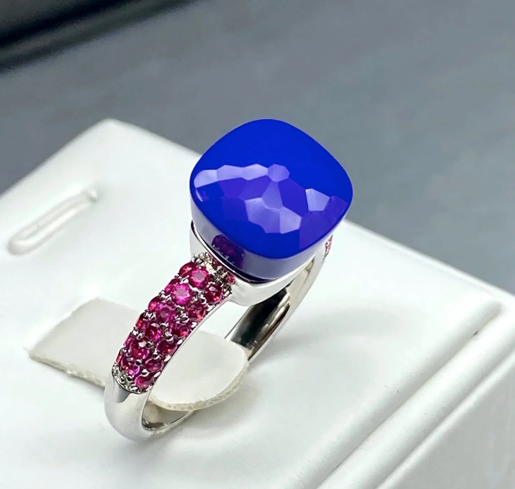Classic Purple Zircon Ring for Women Candy Sweety Style Synthetic Crystal Inlay Jewelry Elegant Gift for Her Birthday Party