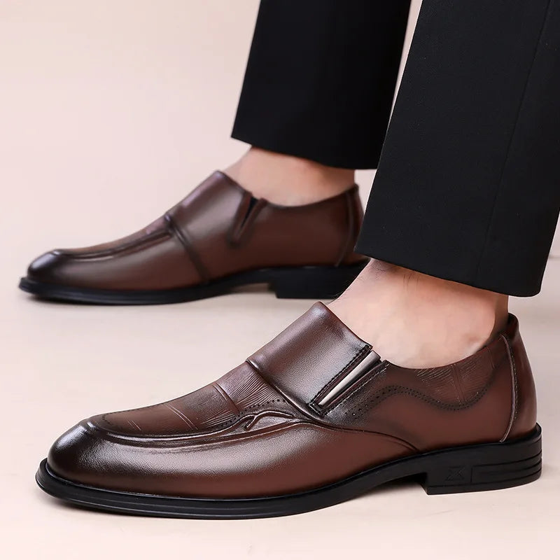 Spring Autumn New Leather Shoes for Men Solid Color Business Casual Shoes Male Fashion British Style Dress Shoe Man