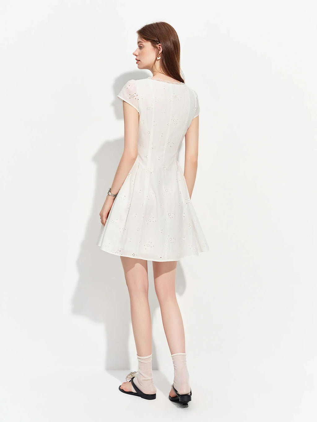 Women's 2026 Summer New Arrival French Pastoral Style V-Neck Lace Spliced Embroidered Dress Openwork Floral Plaid Pattern