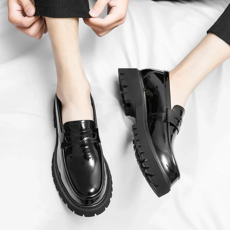 New Men's Luxury Leather Shoes Genuine Leather Dress Shoes Fashion Loafers Slip-on Comfy Casual Business Shoes Fomal Mocassins