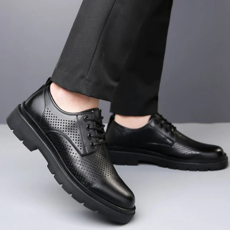 Men's Soft Leather Sandals Business British Style Perforated Breathable Non-Slip Suit Wedding Dress Shoes Summer