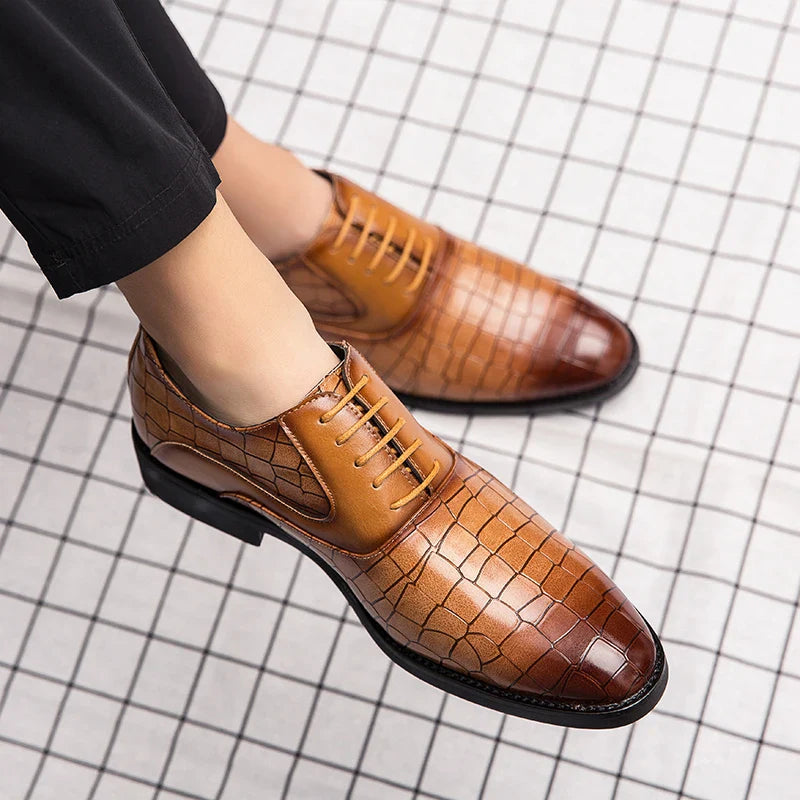 Spring Italian high-quality Blue Leather Shoes for Men men leather shoes Wedding Dress Shoes Patent mens loafers Big size:38-48