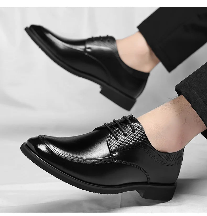 Spring Summer Hallow Dress Shoes for Men Solid Color Fashion Business Casual Shoes Male British Lace Designer Leather Shoe Man