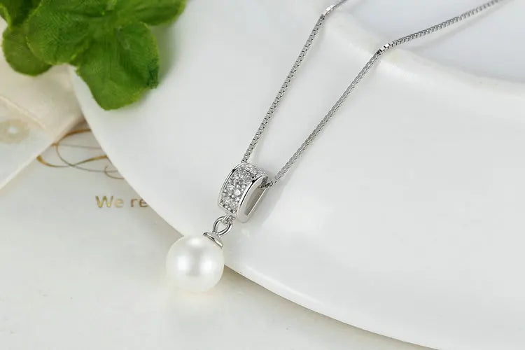 925 Sterling Silver Simulated Pearl Pendant Necklace Long Chain Necklace  Jewelry Wedding Necklace Accessories SCN030