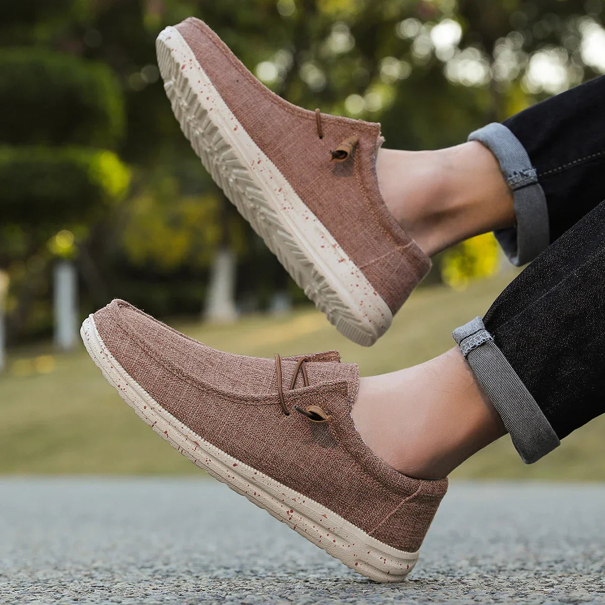 Men Casual Canvas Shoes Mens Loafers Breathable Slip on Flats Male Vulcanized Shoes Driving Shoes Plus Size 47 Walking Sneakers