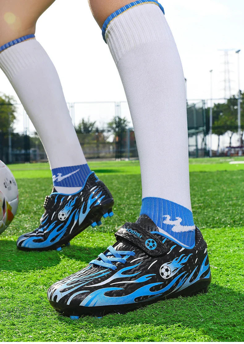Children Football Boots Anti-slip Soccer Shoes Low-top Boy Ultralight Kid's High Quality Outdoor Grass Training Soccer Sneakers
