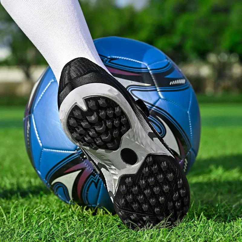 New Kid Match Boys Football Boots Sneakers Professional Non-Slip Sports Shoes Match Soccer Shoes Outdoor Comfortable Unisex
