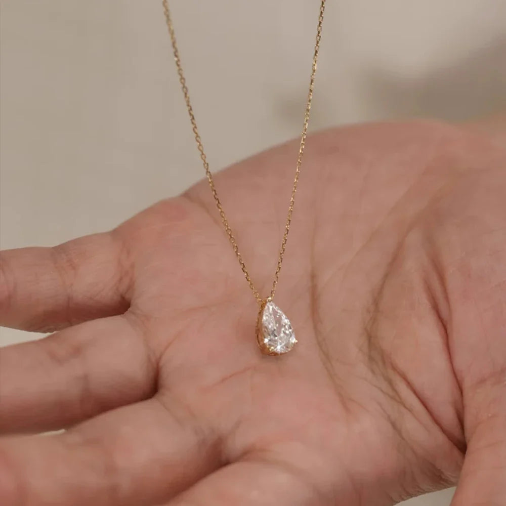 1-4CT Pear Cut D Color Moissanite Pendant Necklace for Women S925 Silver Plated 18k Gold Waterdrop Shape Necklaces Jewelry Gift