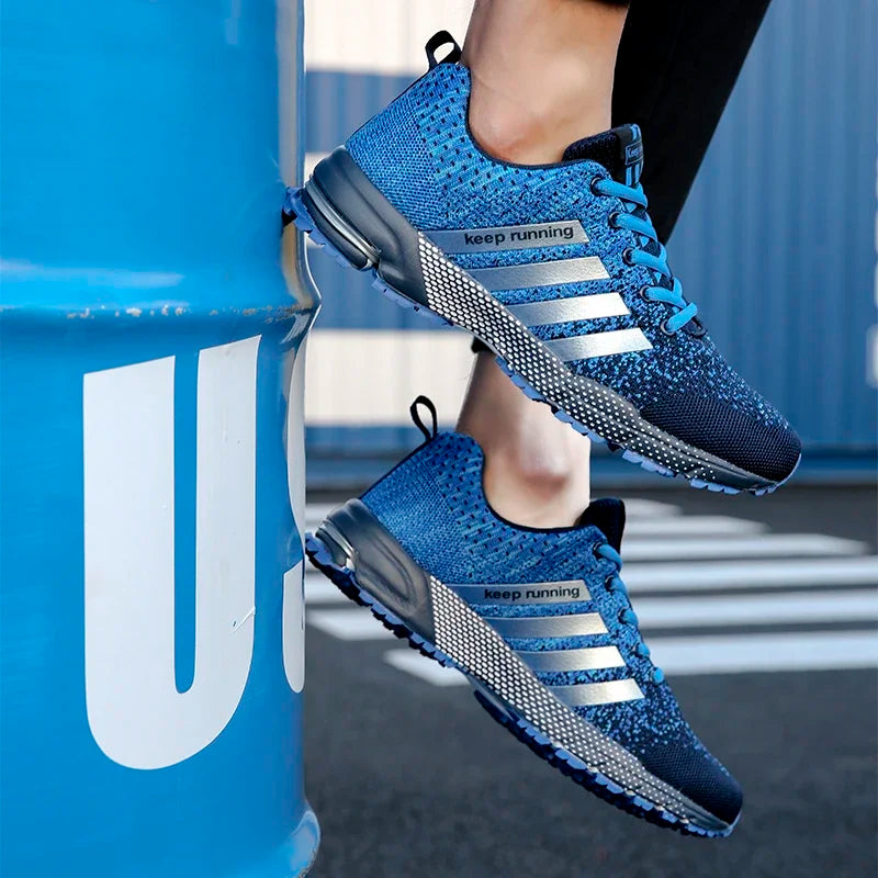 Men's and women's flying mesh surface spring summer breathable casual sports shoes flat vulcanized couple running big size48