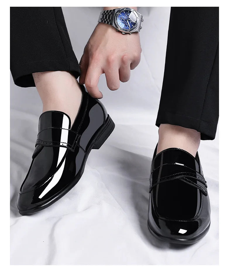 Spring Autumn New Patent Leather Shoes for Men Solid Color Fashion Wedding Shoes Male Low Top Casual Loafers Man