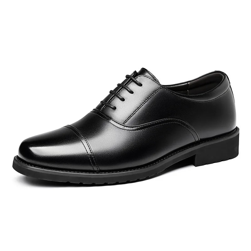 Breathable Hallow New Designer Cow Leather Shoes for Man Summer Autumn Fashion Business Casual Dress Shoes Loafers Man