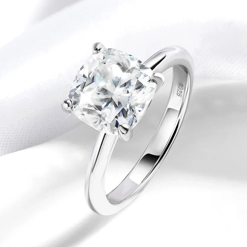 1CT 2CT 3CT 3.5CT 5CT Cushion Cut Moissanite Rings for Women Pass Diamond Test 925 Sterling Silver Wedding Band Wholesale