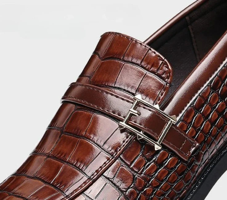 Dark Brown Pointed Toe Social Shoe for Men New Low Price Leather Casual Gentleman Luxury Designer Elegant Office Dress Shoes Man