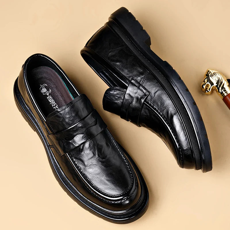 Fashion Leather Mens Casual Shoes Breathable Business Handmade Slip On Shoes Hot Sale Brand Classic Men Shoes Flats Moccasins
