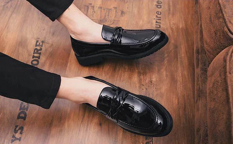 With Tassels Loafers Office Leather Shoes for Men Platform Thick Sole Pointed Toe Man Casual Shoe High Quality Fashion Elegant