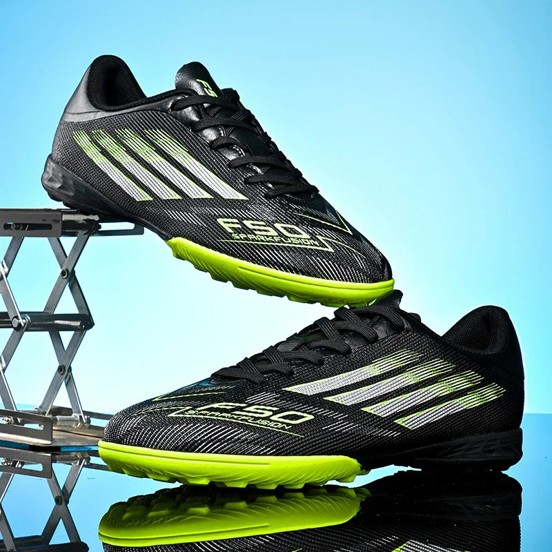 New Men Football Boots Soccer Shoes Boys Sneakers Match Ankle Non-Slip TF/FG Professional Comfortable Sports Shoes Unisex