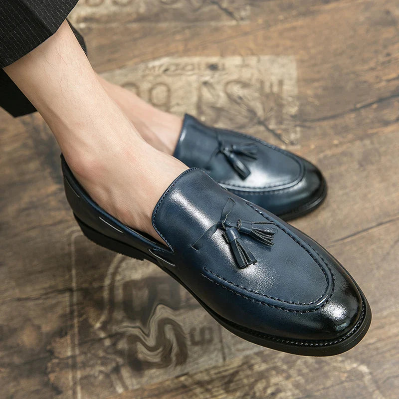 Size:38-46 American Academy Style Fringe Loafers for Men Men's Bottoms Casual Shoes Outdoor Fashion Blue Patent Leather Shoes