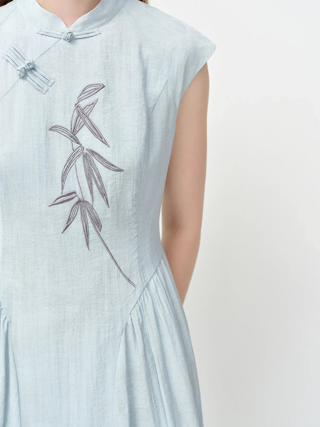 New Chinese Style Embroidery Slim-Fit Long Dress for Women 2026 Summer New Arrivals A-Line Waist-defining Skirt for Dates
