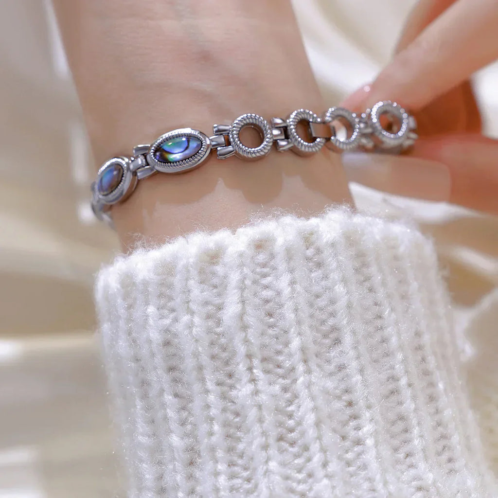 Top Brand Luxury Women Bracelet Watches Unique Design Fashion Elegant Ladies Wrist Watches For Female Clock Quartz Wristwatches