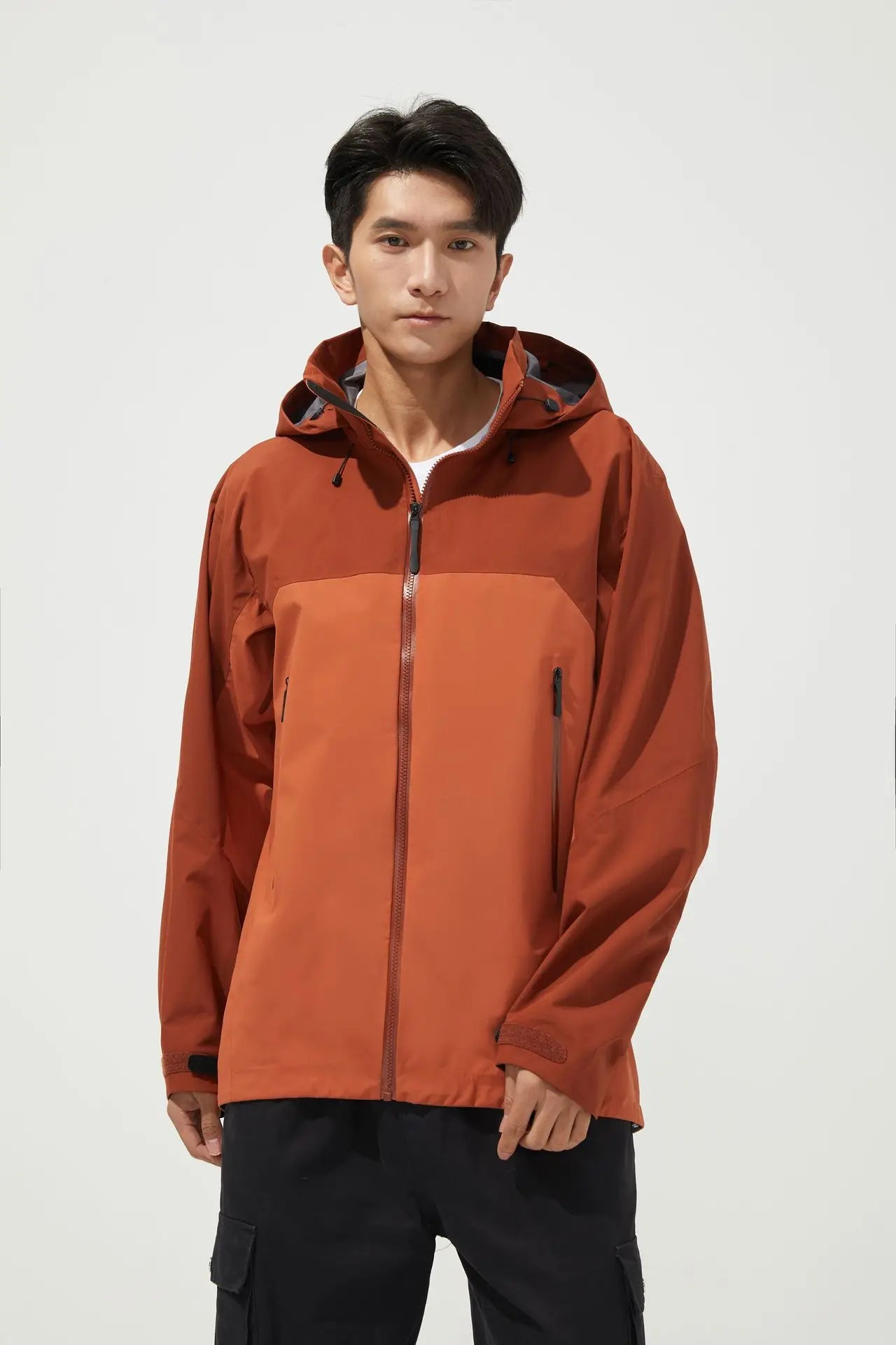 2026 Outdoor Men's and Women's, Fashionable, Windproof and Waterproof, Mountaineering, Breathable, Travel, Camping, Windbreaker