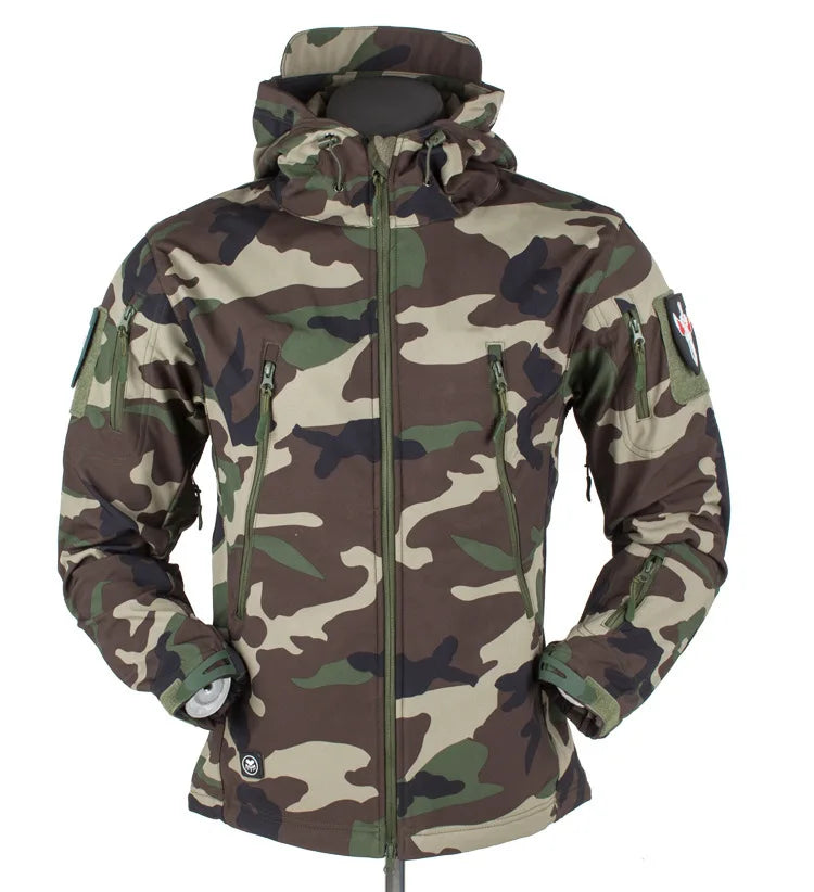 Motorcycle Shark Skin Soft Shell Jackets Men Tactical Windproof Waterproof jacket men Combat Jackets Mens Hooded Bomber Coats