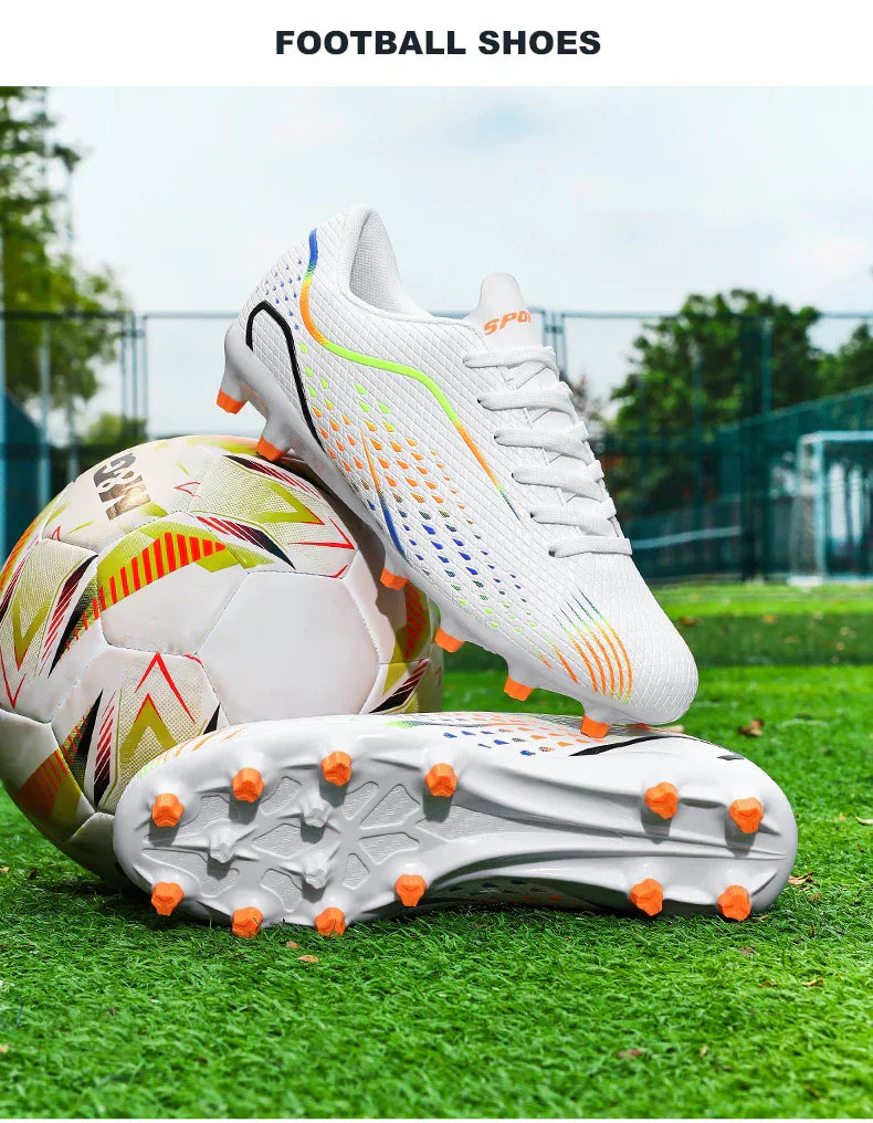 New Men Soccer Shoes Hot Sale Women Professional Football Boots Unisex High-quality Futsal Ultralight Cleats TF/FG Sneakers