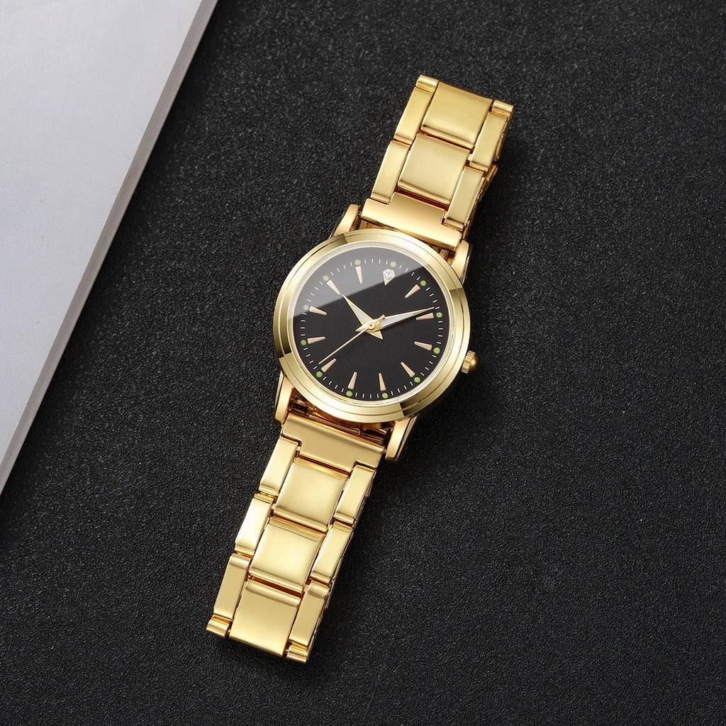 Fashion Women Watches Casual Alloy Band Simple Dial Analog Quartz Wristwatch（Without Box）