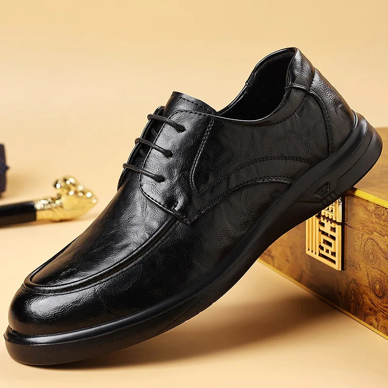 Spring Autumn New Business Casual Shoes for Men Solid Color Fashion Wedding Shoes Male Soft Sole Lace Designer Loafers Man