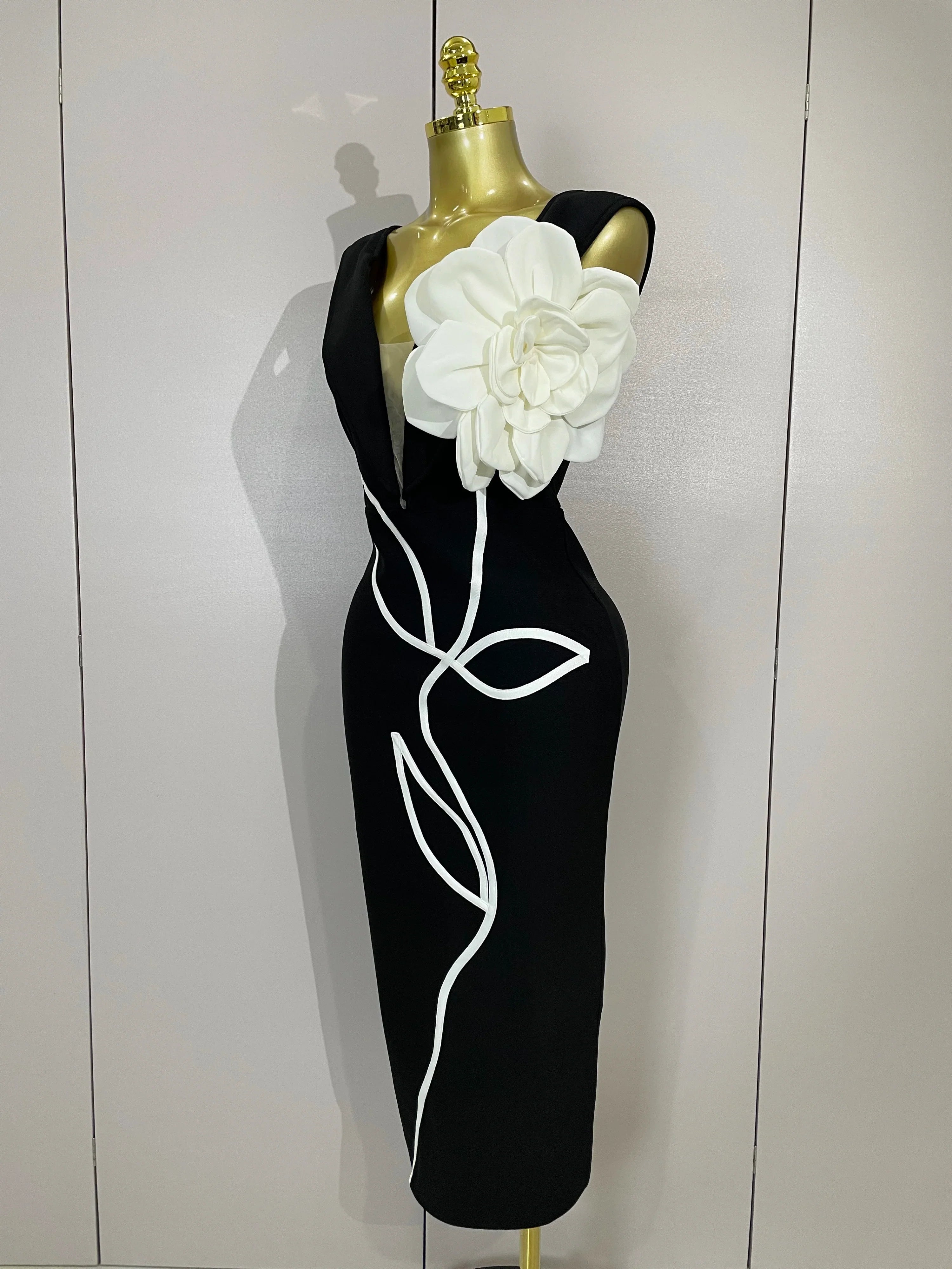 Sexy Off Shoulder White Flower Black Red Bodycon Bandage Long Dress Women Luxury Celebrity Evening Club Elegant Party Gowns