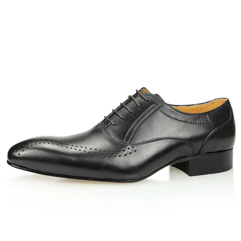Leather Shoes Men's Pointed Toe Four Seasons Leather Shoes Business Formal Shoes Patent Bright Leather Low-top Shoes Black