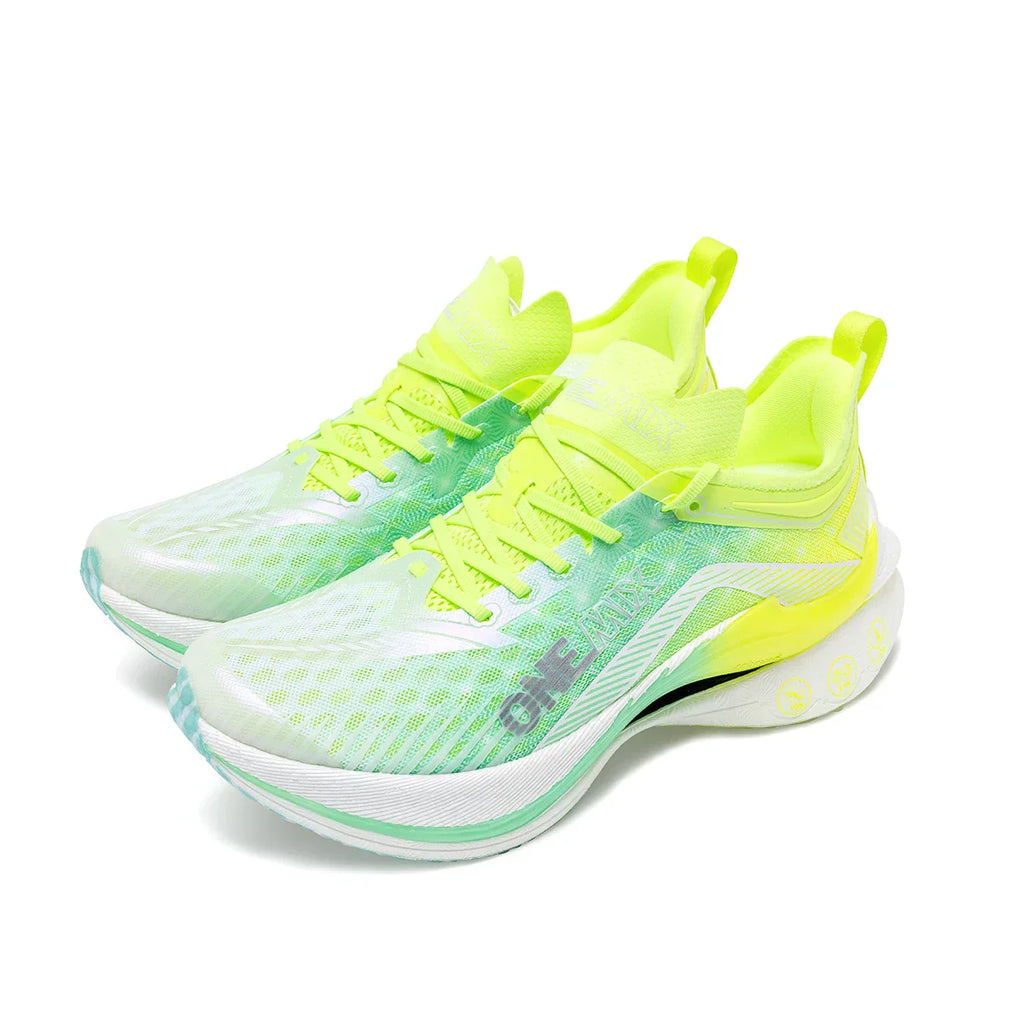 2025 Professional Marathon Running Shoes for Men Anti-slip Ultra-light Rebound Athletic Carbon Plate Sport Shoes Sneakers