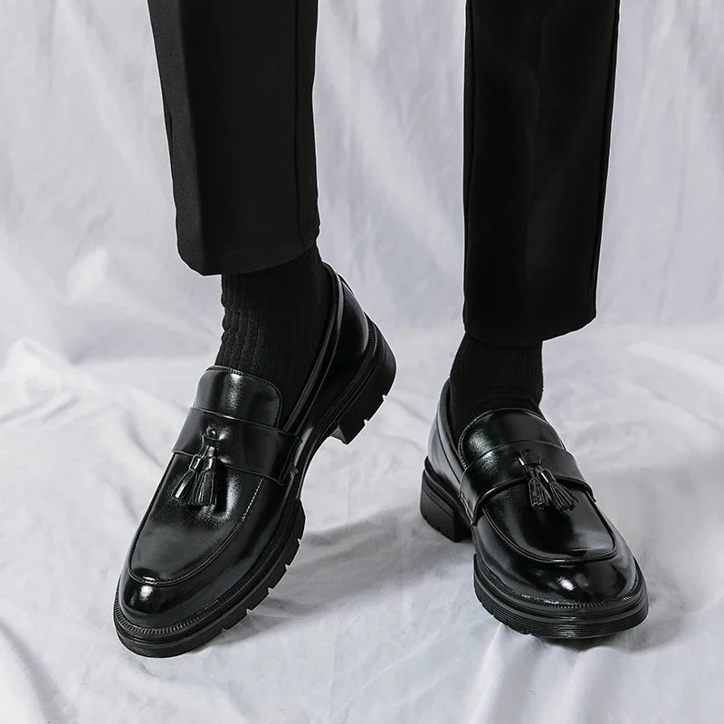 Zapatos De Hombre Loafers Men's Tassel Slip-On Comfortable Men Leather Shoes Casual Shoes Fashion Oxford Shoes Large Size 38-47