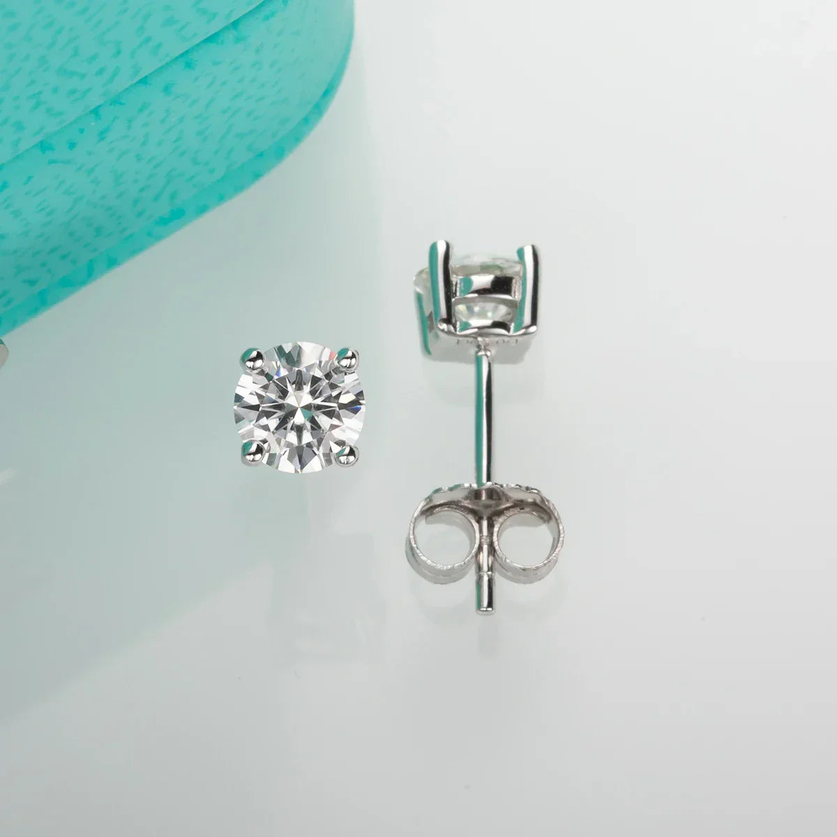 4mm D Color Moissanite Diamond Classic 925 Sterling Silver Stud Earring For Woman Fine Jewelry Wholesale