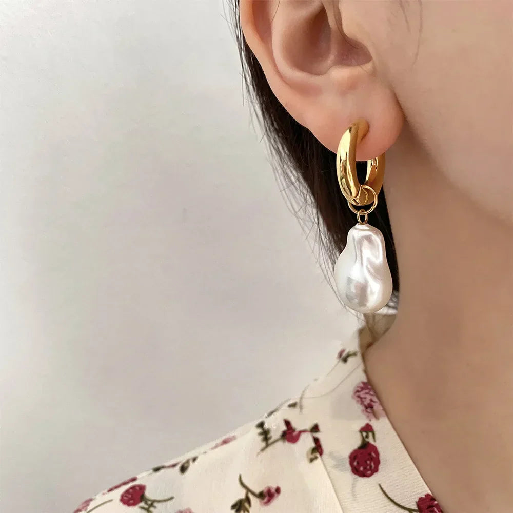 European Retro High-end Asymmetrical Pearl Earrings for Women Titanium Steel Earrings Long Earrings Sassy Earrings Non-fading