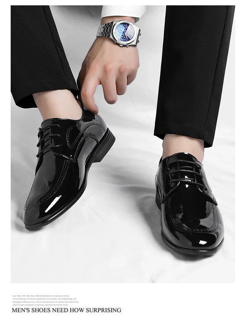 Business Formal Patent Leather Shoes for Men Spring Autumn New Designer Brogue Shoes Male Fashion Lace Wedding Shoe Man