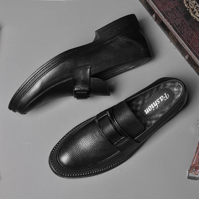 Men's Solid -Color Casual Loafers For Autumn And Winter Comfortable Soft -Soled Business Office Shoe And Metal Buckle Lazy Shoes