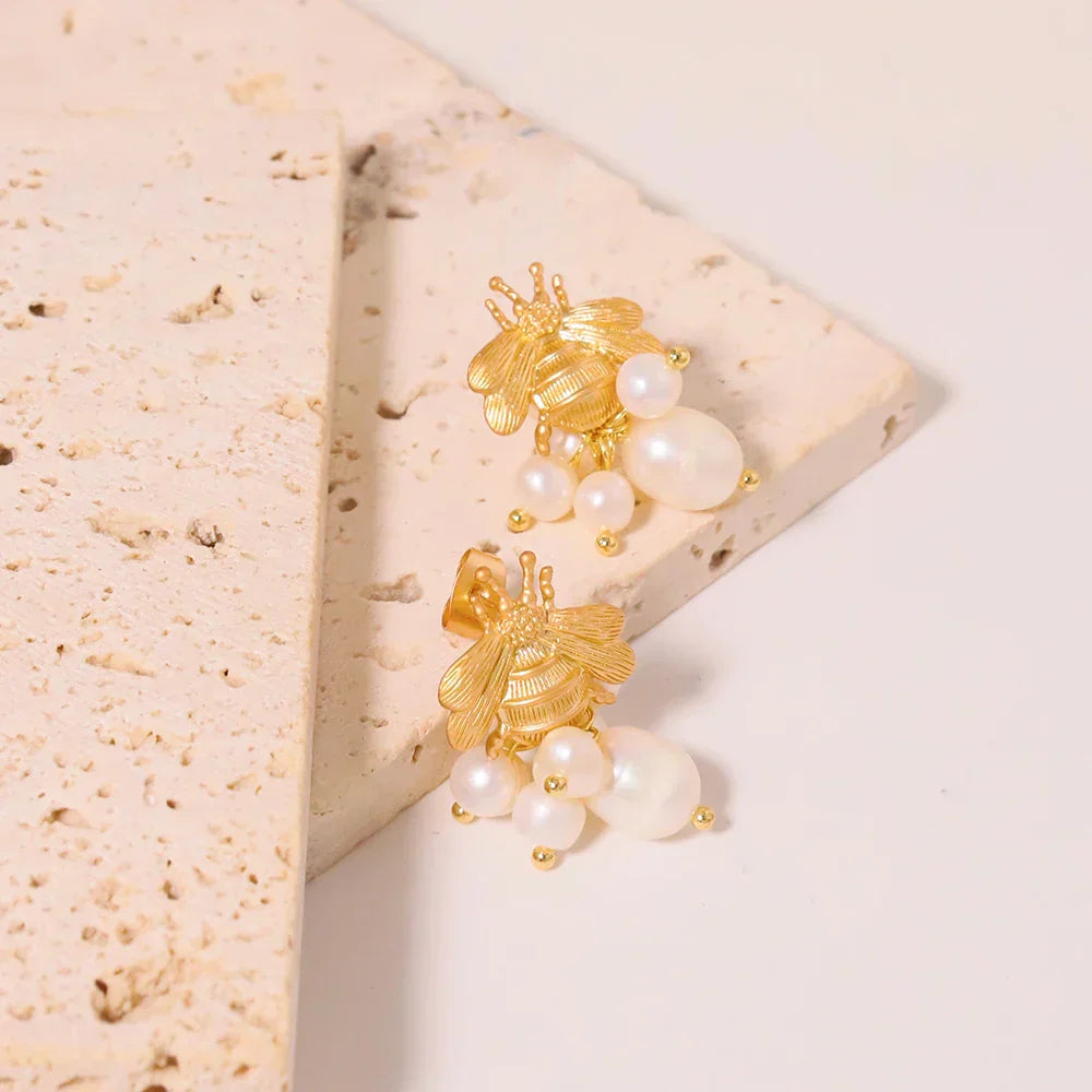 Bee And  With Natural Pearls Pearl Earrings 18K Gold Plated Jewelry Korean Designer Jewelry Earrings Gifts For Girlfriend