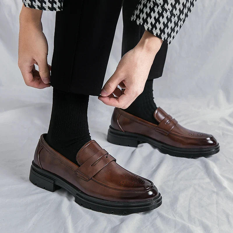 Spring Luxury Thick soled Casual Shoes Men's Black Penny loafers men Brown Business Office Dress Shoes for Mentênis masculino
