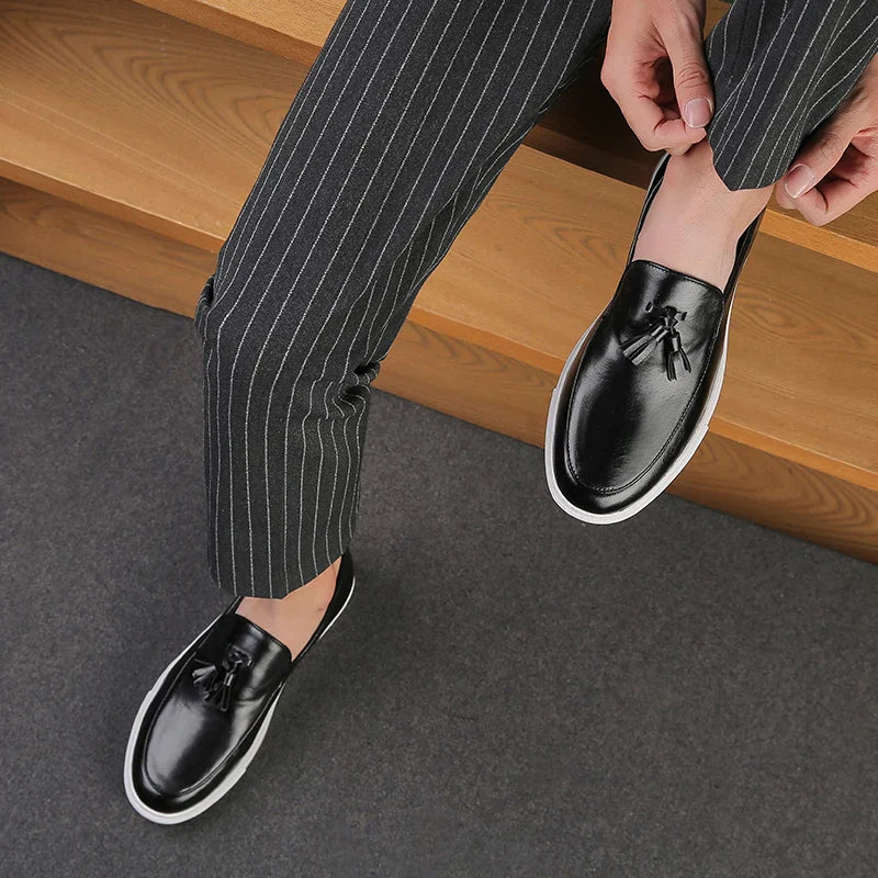 Zapatos De Hombre Loafers Men's Tassel Slip-On Comfortable Men Leather Shoes Casual Shoes Fashion Oxford Shoes Large Size 38-47