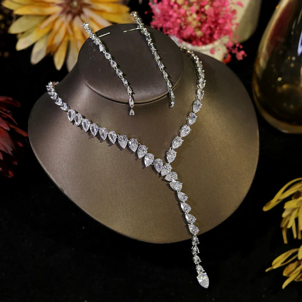 2024 Fashion Zircon Pendant Choker Water Drop for Women Vintage Clavicle Chain Crystal Collar Necklace Bridal Jewelry Sets Gift