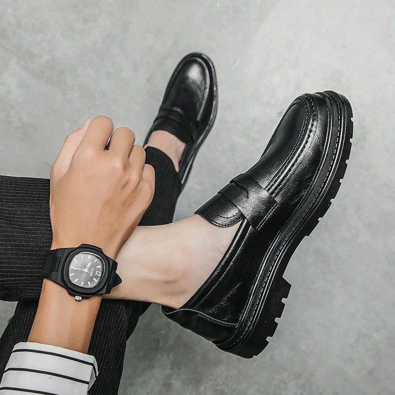Tassel Loafers Men Platform Thick-soled Formal Business Shoes Slip-on Comfortable Mens Leather Wedding Casual Shoes Oxford Shoes