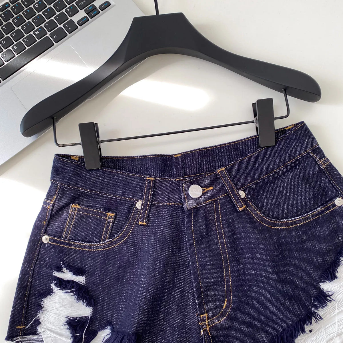 SINGREINY American Retro Camouflage Mini Shorts 2026 Ladies Hollow Out Slim Beach Pants Hot Girl Sexy Print Denim Shorts