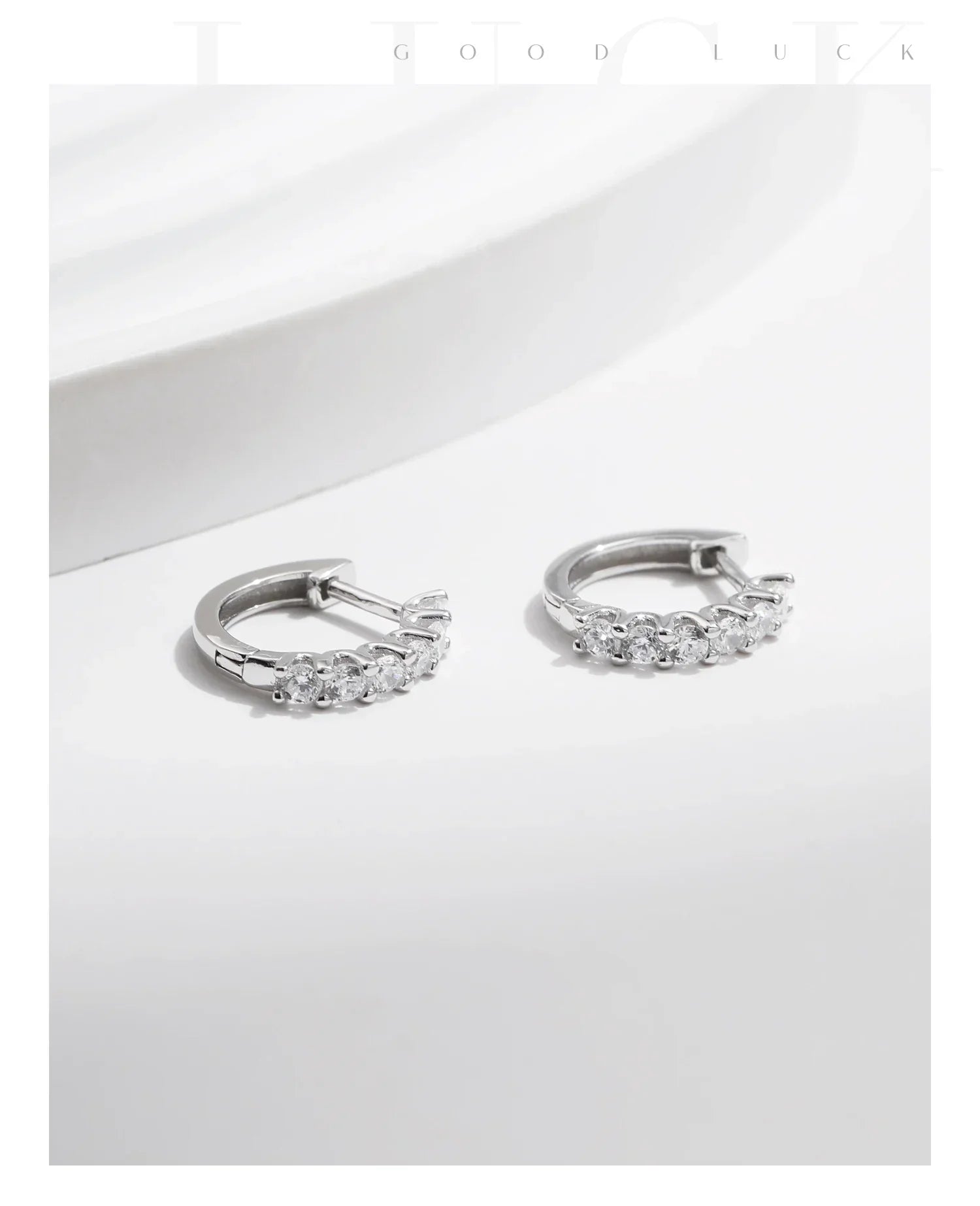 D Color Moissanite Small Hoop Earrings 925 Sterling Silver Hollow Sparkling Ear Buckles For Women Wedding Fine Jewelry