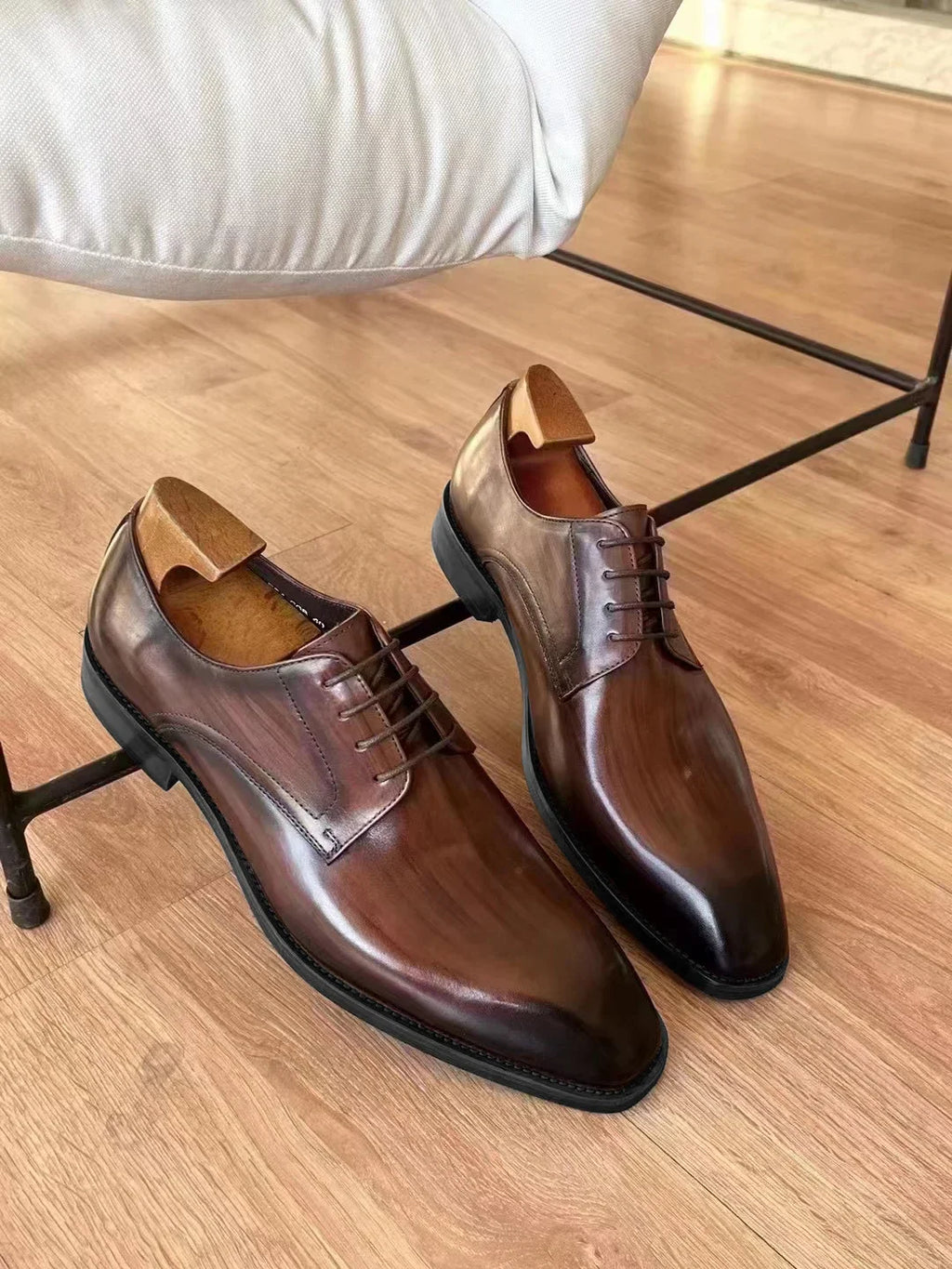 Italian Flat Mens Dress Shoes Luxury Genuine Leather Brand Handmade Quality Square Toe Laces Up New Business Party Social Shoes