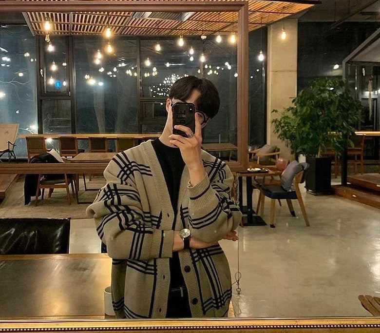 Men's Clothing Cardigan Jacket V Neck Coat Knit Sweater Male Plaid Elegant Casual Long Sleeve 100% Korean 2025 Autumn Classic A
