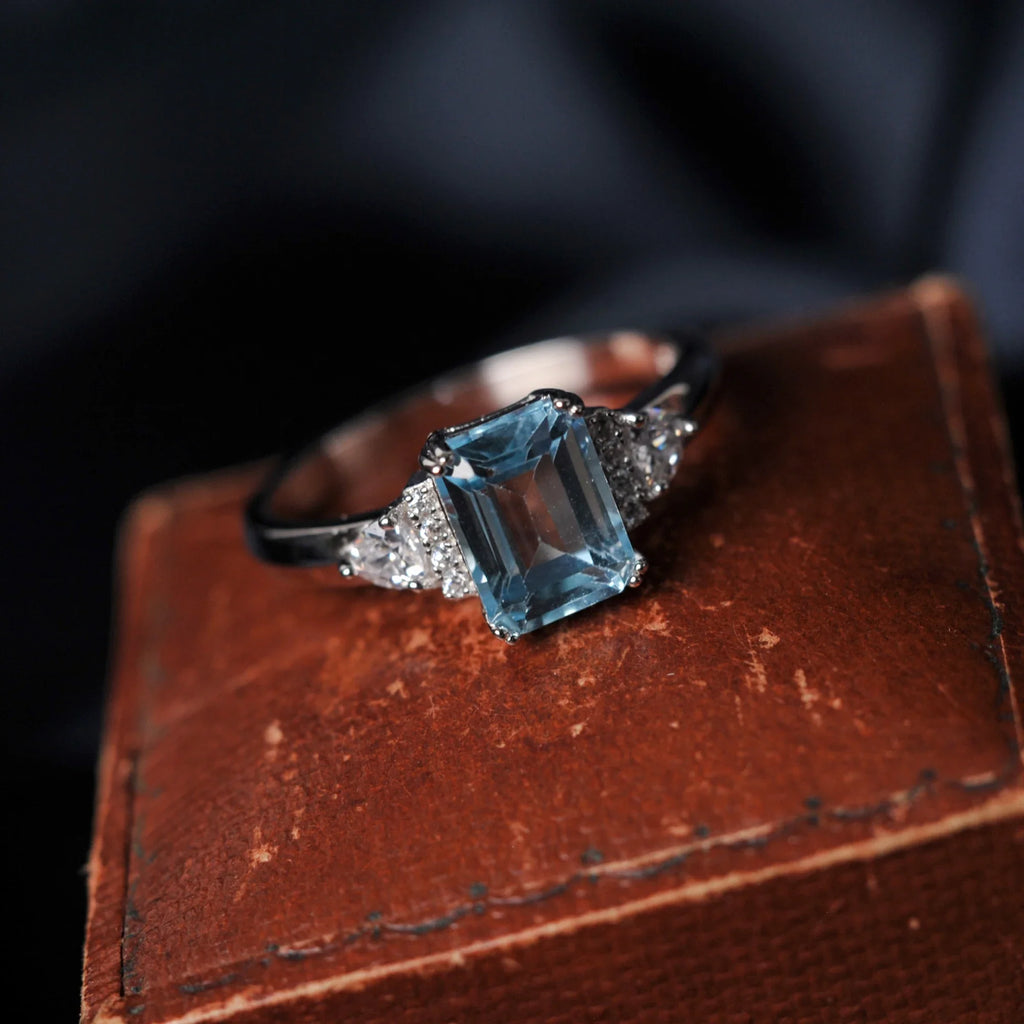 Sky Blue Topaz Emerald Cutring rings for women gift 925 sterling silver jewelry Free delivery elegant valentines fashion
