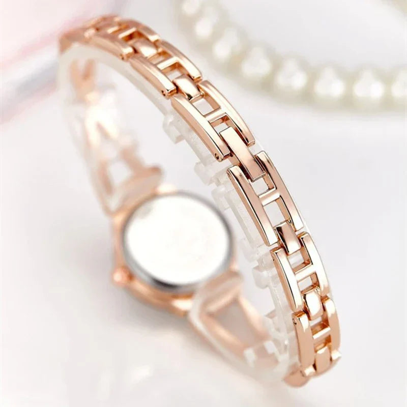 New Trendy Women Bracelet Watch Mujer Relojes Small Dial Quartz Leisure Popular Wristwatch Hour Female Elegant Watches