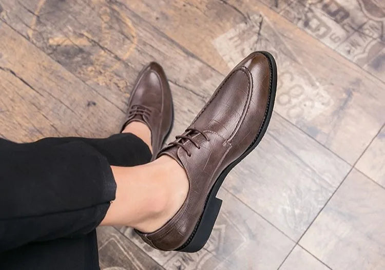 Men's British Style Leather Shoes Korean Version Pointed Toe Business Formal Trendy Versatile